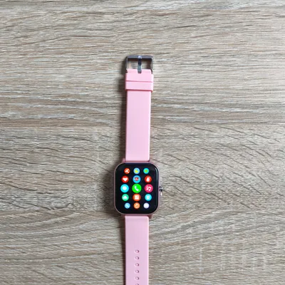 Montre connectée rose neuve, smart watch